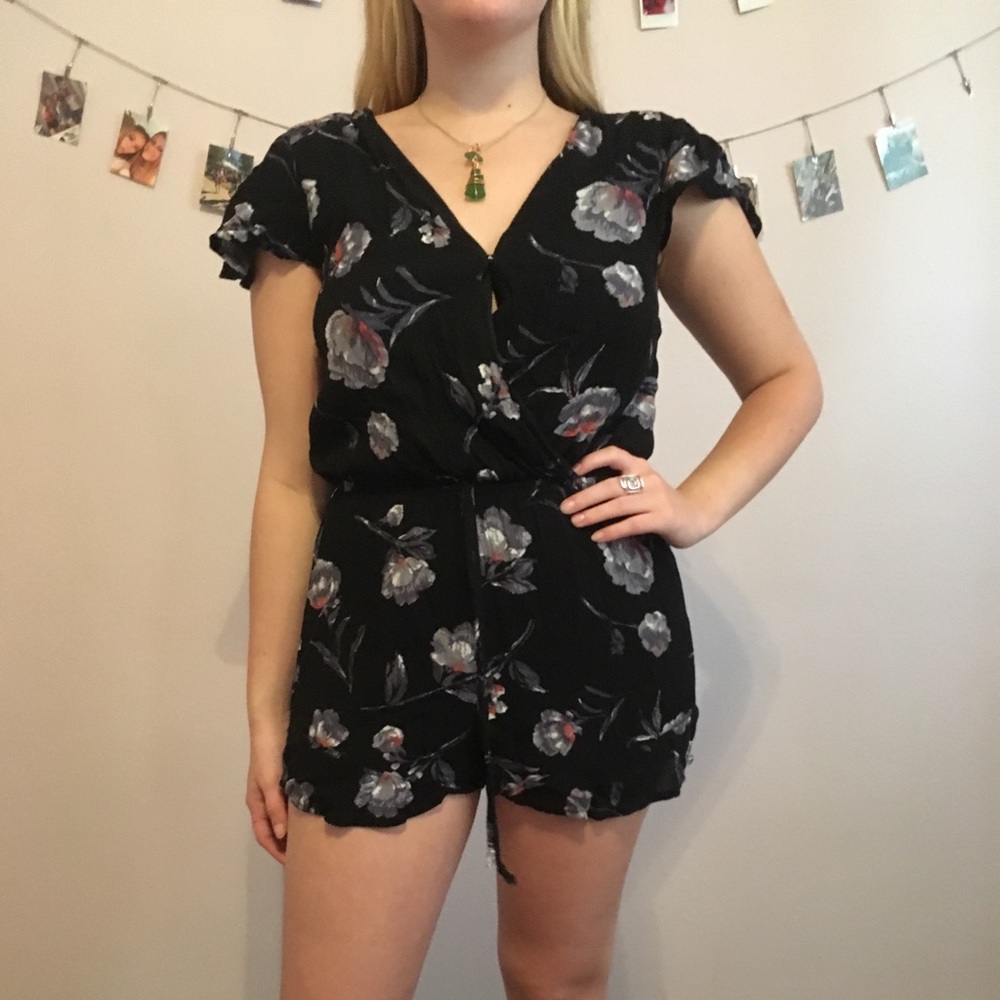 Floral Short Sleeve Romper